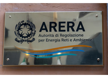 PUBBLICATO DA ARERA IL DOCUMENTO PER LA CONSULTAZIONE N. 240/2025 AD OGGETTO: ORIENTAMENTI IN MATERIA DI RICONOSCIMENTO DEL BONUS SOCIALE RIFIUTI IN ATTUAZIONE DEL D. L. N. 26 OTTOBRE 2019 N. 124