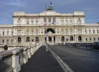LA CORTE DI CASSAZIONE CONFERMA LA VALIDITÀ DEGLI ATTI DI ACCERTAMENTO TRIBUTARI CON FIRMA A STAMPA DEL NOMINATIVO DEL SOGGETTO RESPONSABILE INDIVIDUATO CON APPOSITA DETERMINA DIRIGENZIALE